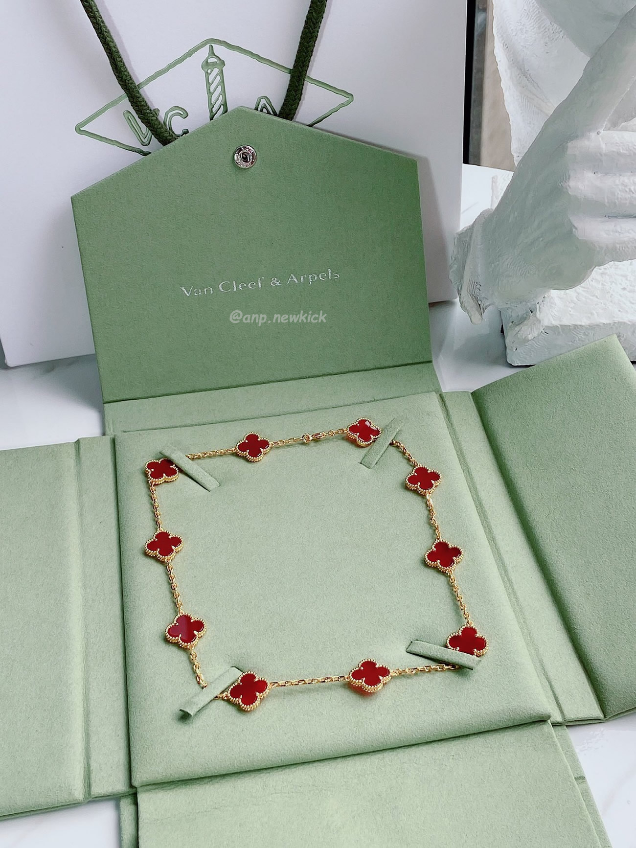 Van Cleef Arpels Vintage Alhambra 10 Four Leaf Lucky Totem Necklaces (6) - www.newkick.vip